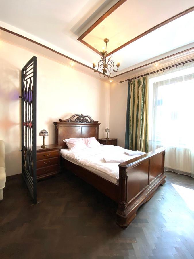 Квартира На Вулиці Лесі Українки 19 Lvov Exteriér fotografie